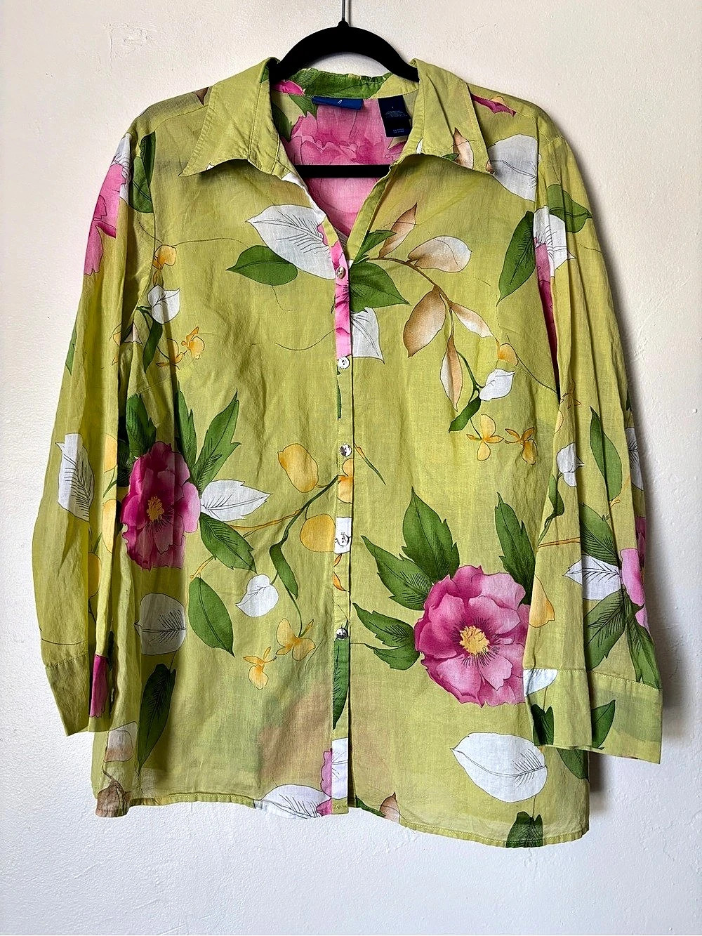 J.h Collectibles Women’s Multicolor Floral Long Sleeve Button Down Shirt Size 1